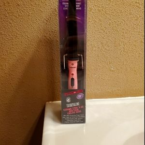 Mini cone curling wand